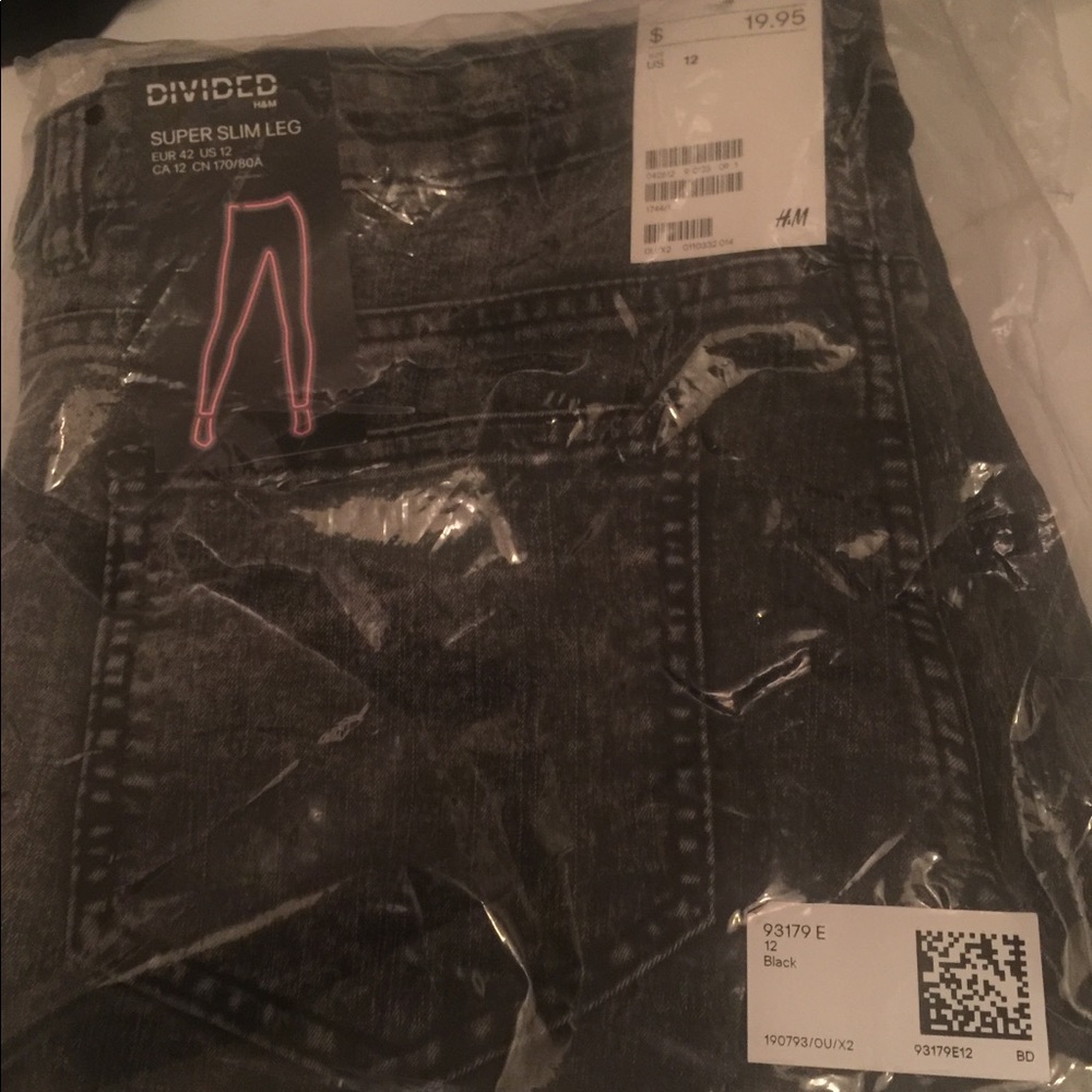 Black H & M Super Slim Leg Jeans